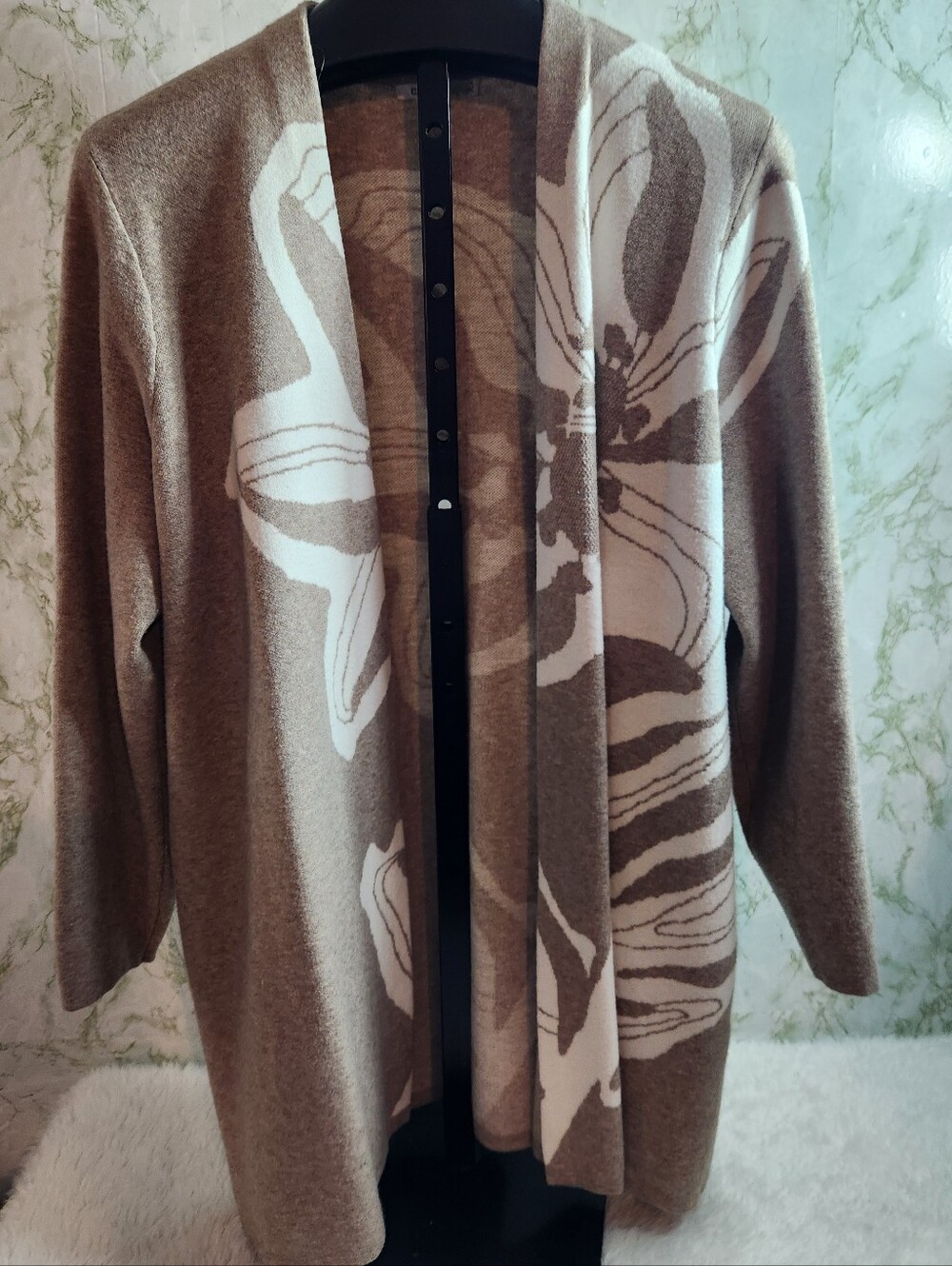 Chico's Beautiful Floral Design Cardigan